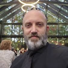 Thuccumb to the Darkneth!” 🧛🏻‍♂️