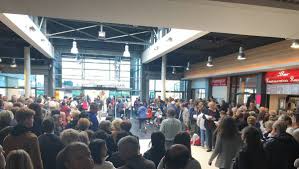 Maybe you would like to learn more about one of these? Leclerc 2e Libraire De France Apres Avoir Fait Table Rase Des Libraires De Quartier A Plerin Comme Ailleurs Dans Notre France Profonde Michel Edouard Leclerc Se La Joue Pourfendeur Des Bobos Parisiens