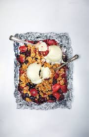 Recette De Crumble De Petits Fruits Zeste Recipe Desserts Favorite Recipes Bbq