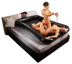 MATERASSO GONFIABILE PER GIOCHI CON OLIO