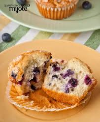 Muffins Explosion De Bleuets Qu Est Ce Qui Mijote De Kraft Recipe Blue Berry Muffins Kraft Recipes Recipes
