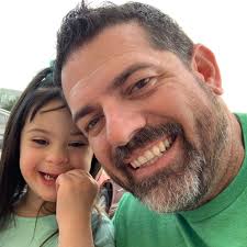 Aaron Capp's Instagram, Twitter & Facebook