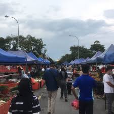 Ada satu pasar lagi bernama pasar abstrak yang tidak ada barang atau jasa yang diperjualbelikan, tapi ada modal atau uang yang digunakan sebagai komoditas. Foto Di Pasar Malam Sri Serdang 30 Tips