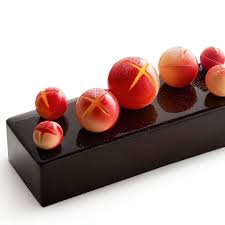 Pierre Marcolini Coque En Chocolat Noir Maison Biscuit Miserable Aux Amandes Praline Croustillant Aux Noisettes Custom Desserts Delicious Pastry Desserts