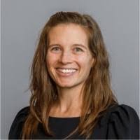 Holly Wegman's Instagram, Twitter & Facebook