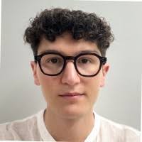 500+ perfiles de «Ferrante»