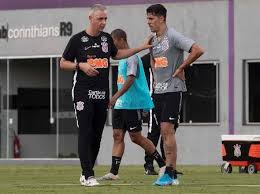 Последние твиты от danilo avelar (@daniloavelar). Danilo Avelar Abre O Jogo E Revela Motivacao Por Novo Desafio Estou Inteiro E Pronto Tiago Nunes E Pivo De Decisao Bolavip Brasil
