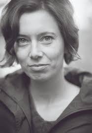 Eva menasse is the author of quasikristalle (3.77 avg rating, 427 ratings, 25 reviews, published 2013), vienna (3.45 avg rating, 298 ratings, 33 reviews,. Onze Vader Zweeg In Zeven Talen Nrc