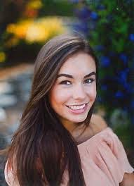 Sandra Grinnell's Instagram, Twitter & Facebook