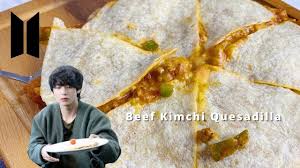 Bts Kim Pi Tang Recipe Kimchi Pizza Tangsuyuk Run Bts Ep 122 Youtube This is a specialty of the chungcheong province. bts kim pi tang recipe kimchi pizza