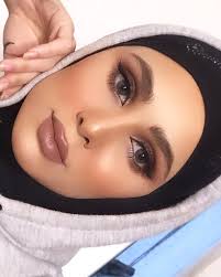 ه اجــر آلـــ ع ـبـد الـل ـه on instagram انتو من جماعة الميك اب لو نو ميك اب قلبو الصورة عدسات انستازيا نيويورك nose ring septum ring makeup
