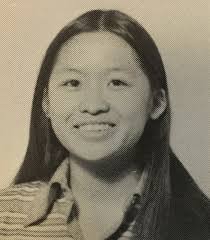 Gloria Cora's Instagram, Twitter & Facebook