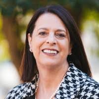 Elizabeth Lippincott Email & Phone Number