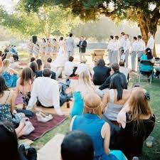 5 Alternative Wedding Ceremony Ideas For A Unique Celebration Wedpics Blog Picnic Wedding Picnic Blanket Wedding Outdoor Wedding
