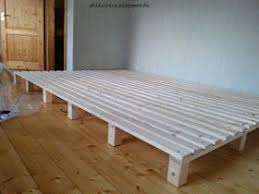 Der Stillzwerg Ein Familienbett Fur Funf Diy Mit Bauanleitung Familienbett Familien Bett Familienbett Bauen