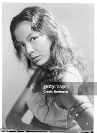 99 Akemi Look Fotos und hochauflösende Bilder