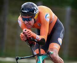 Dit is de uitgebreide voorbeschouwing op de wegrace en de. Nederlandse Wegploeg Gaat Met Dumoulin Voor Hoogst Mogelijke Resultaat Naar Spelen Wielrennen Ad Nl