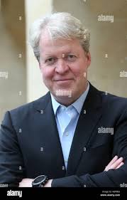 Charles Spencer, IX conte Spencer, partecipa al terzo giorno del Cheltenham  Literature Festival. Con: Charles Spencer, 9th Earl Spencer dove:  Cheltenham, Regno Unito quando: 08 Oct 2017 Credit: WENN Foto stock