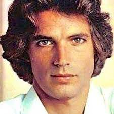 Eleito o homem mais bonito do brasil nos anos 70, pedrinho aguinaga frequentou as melhores festas, namorou as mulheres mais lindas e fez um comercial de tv que o marcou para sempre. Paulo Navarro O Ex Ator E Modelo Pedro Pedrinho