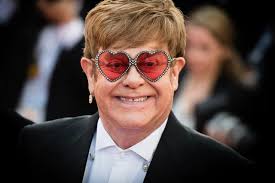 Последние твиты от elton john (@eltonofficial). Elton John Slams Gay Scenes Censorship In Russia The Rahnuma Daily