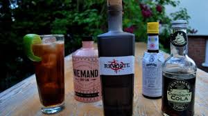 Cuba Libre Von Cola Rum Freiheit Cocktails Und Preparado Rezept Rum Cola Cola Cuba Libre