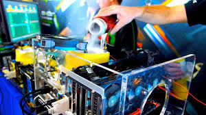 How plausible is it to build a super powerful pc using liquid nitrogen? Gaming Laptops Liquid Nitrogen Cooling Gigabyte Ultrablade Paxaus Youtube