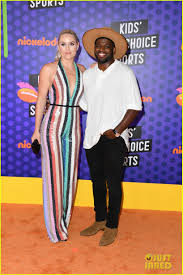 Maybe you would like to learn more about one of these? Ronda Rousey Lindsey Vonn Chloe Kim Step Out For Nickelodeon Kids Choice Sports Awards Photo 4117072 Alex Shibutani Chloe Kim Isabella Strahan Lindsey Vonn Liza Koshy Maia Shibutani Michael Strahan