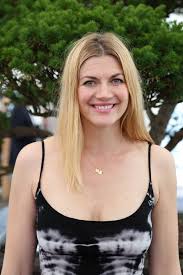 Reddit has thousands of vibrant communities with people that share your interests. Nina Bott Wikipedia