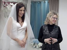 For the same reason the chinese dictionary contains traditional and simplified chinese terms on one side and pinyin and english terms on the other. Prime Video Say Yes To The Dress Australia Season 1