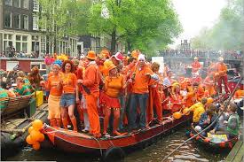 Queens Day Orange Madness Via Http Blog Chillisauce Co Uk Netherlands Visit Amsterdam Amsterdam
