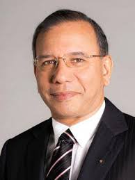 Rotary International President-elect K.R. Ravindran asks Rotary members to  “Be a Gift to the World” as the theme of his 2015-2016 presidential year.  Meet K.R. Ravindran: http://ow.ly/Hz06l “In Rotary, we give of