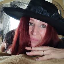 Angie was trying to get #UniversalMusic to give her, her money! 😪😭  #ripangiestone