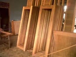 Pintu minimalis yang tepat dijadikan pilihan. Cara Membuat Kusen Kayu