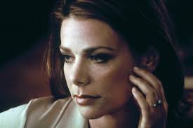 Gátlástalanul (Törvényen túl)