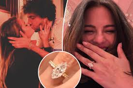 Selena Gomez's marquise diamond engagement ring from Benny Blanco  references her 'Good For You' song