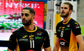 Pge skra bełchatów dla kamila stocha! Wypadek W Pluslidze Siatkarze Pge Skry Belchatow Rozjechani Przez Nyse Zdjecia Dziennik Lodzki