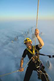 12 People High At Work Burj Khalifa High Cool Photos