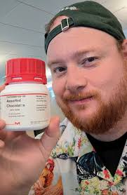 Alysia Mandato (@AlysiaMandato)