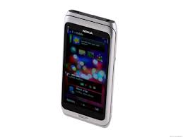 Nokia E7 (photos) - CNET