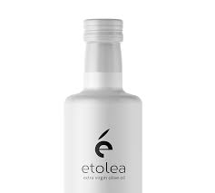 Brand Creation And Packaging Design For Greek Extra Virgin Olive Oil World Brand Design Diseno De Logotipos Disenos De Unas Logotipos