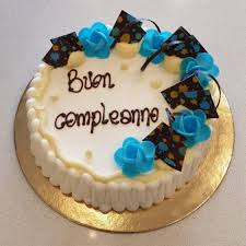 Quando iniziamo a progettare una torta di compleanno per i nostri bambini il primo passo è sicuramente quello di scegliere che soggetto vogliamo rappresentare ma soprattutto quale base utilizzare per la decorazione. Torte Di Compleanno A Gorizia Dolci Per Compleanno Cake Design L Oca Golosa