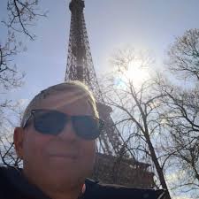 Serena Spalla e Alberto dott Stasi, sempre insieme successivamente  all'omicidio di ChiaraPoggi. Sempre uniti , poi fidanzati. Forse Serena  potrebbe essere coinvolta nell' omicidio??? ??? Ovvero , sapere qualcosa in  più sul dramma??