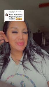 Angel Denis's Instagram, Twitter & Facebook