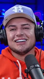 Instagram nem comentar os seguidores então ajudando nisso , repostar em  Stories então é 0 , terei que começar a fazer vista grossa infelizmente ,  fac as ajudas são menores ainda ,