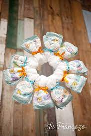 Small Diaper Wreath From Http Hostingessence Com Baby Shower Pampers Theme Baby Boy Shower Baby Shower Yellow Baby Shower Wreath