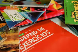 Check spelling or type a new query. Vales Para Manuais Escolares Gratuitos Comecam A Ser Distribuidos Esta Terca Feira