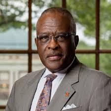 Edward Uken's Instagram, Facebook & TikTok