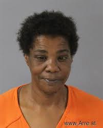 Lasha Washington's Instagram, Twitter & Facebook