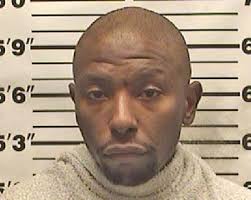 Police arrest man after car chase