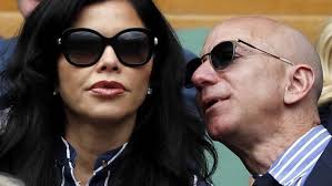 Tritt facebook bei, um dich mit dennis nowak und anderen nutzern, die du kennst, zu vernetzen. Amazon Chef Bezos Zeigt Sich Mit Neuer Freundin In Wimbledon Weitere Sportarten Sport Aargauer Zeitung